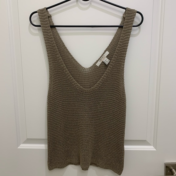 Sage Crochet Tank - Picture 1 of 4